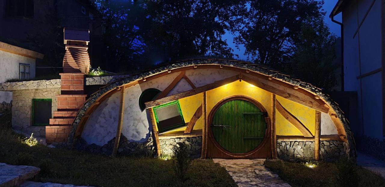 ホテル Cozy House ディリジャン エクステリア 写真