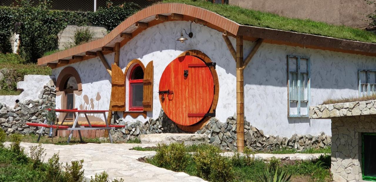 ホテル Cozy House ディリジャン エクステリア 写真