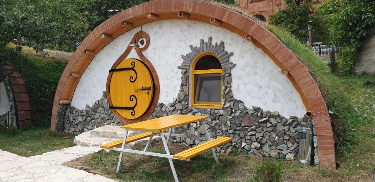 ホテル Cozy House ディリジャン エクステリア 写真