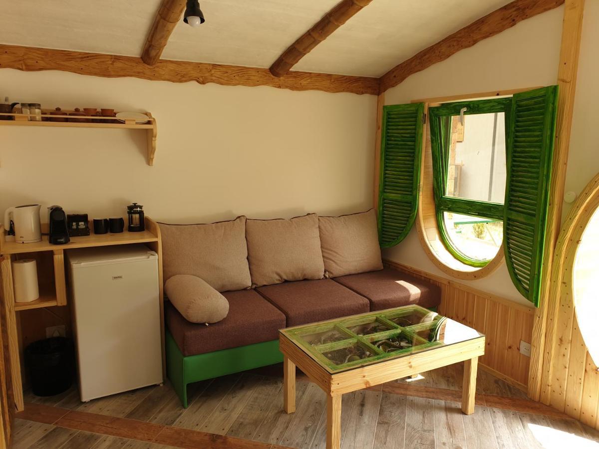 ホテル Cozy House ディリジャン エクステリア 写真