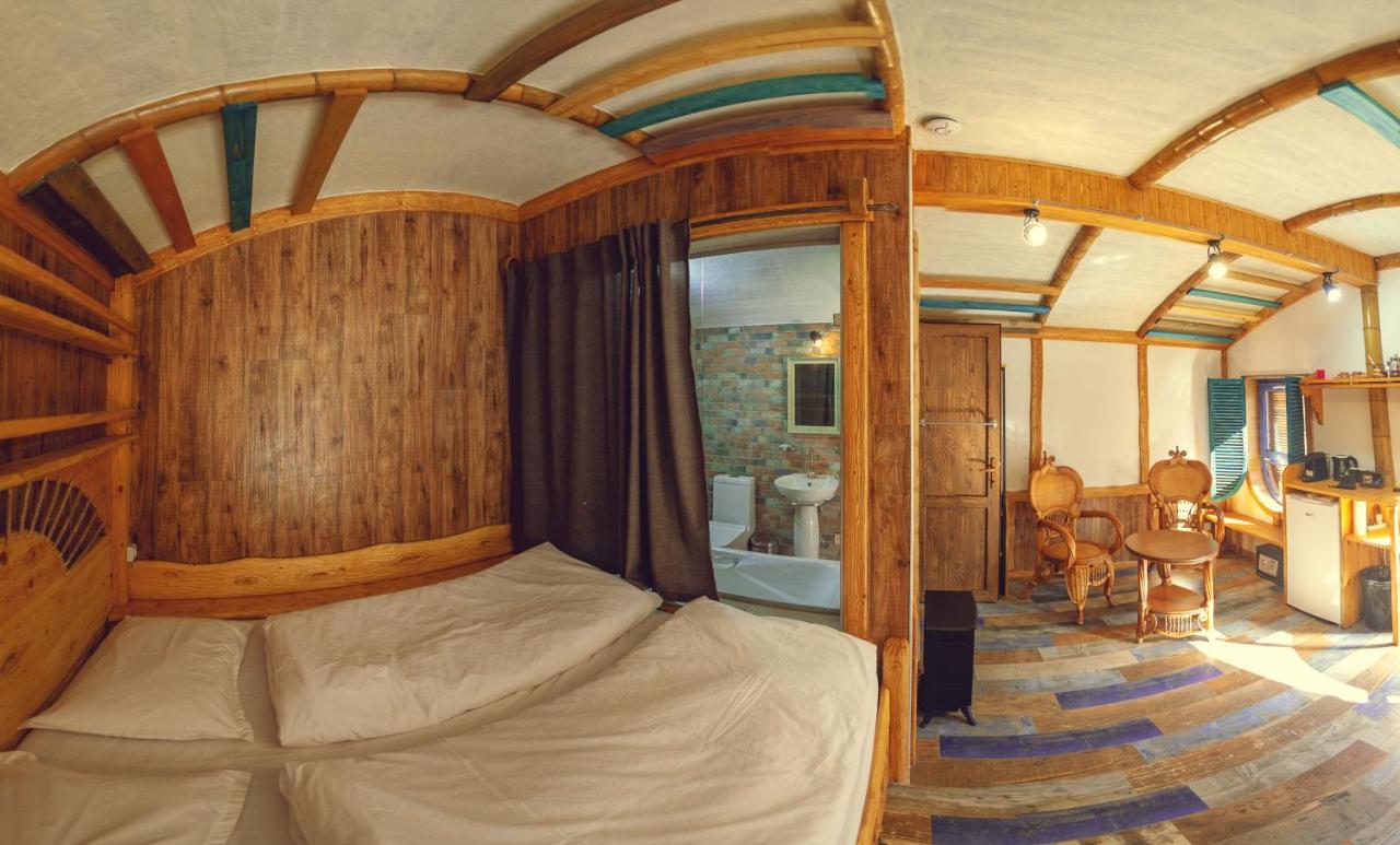 ホテル Cozy House ディリジャン エクステリア 写真