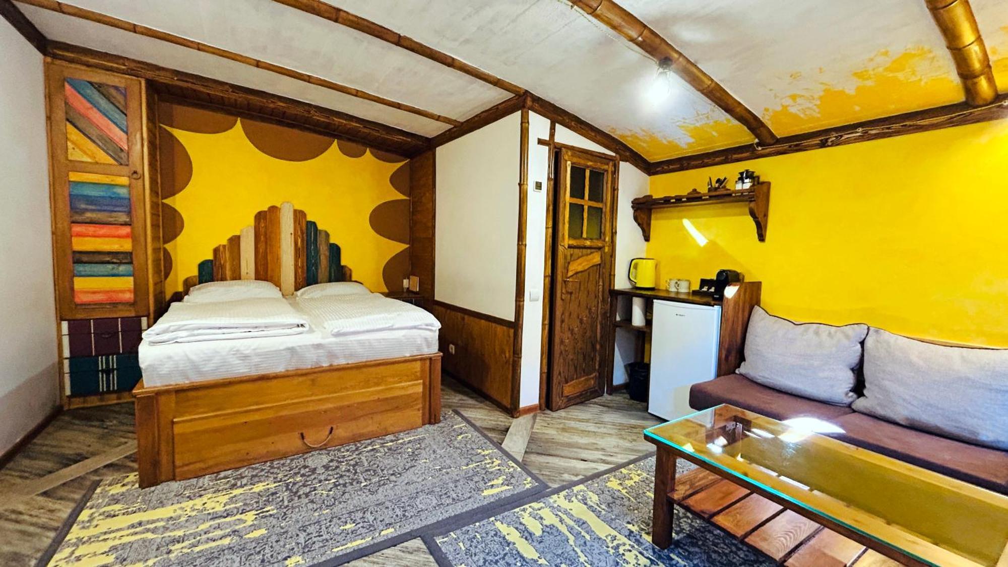 ホテル Cozy House ディリジャン エクステリア 写真