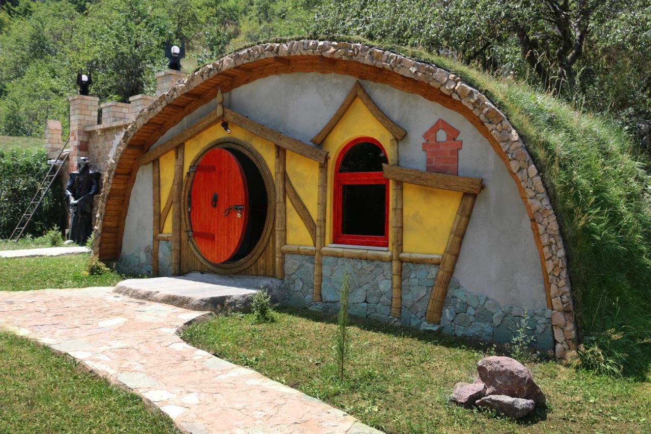 ホテル Cozy House ディリジャン エクステリア 写真