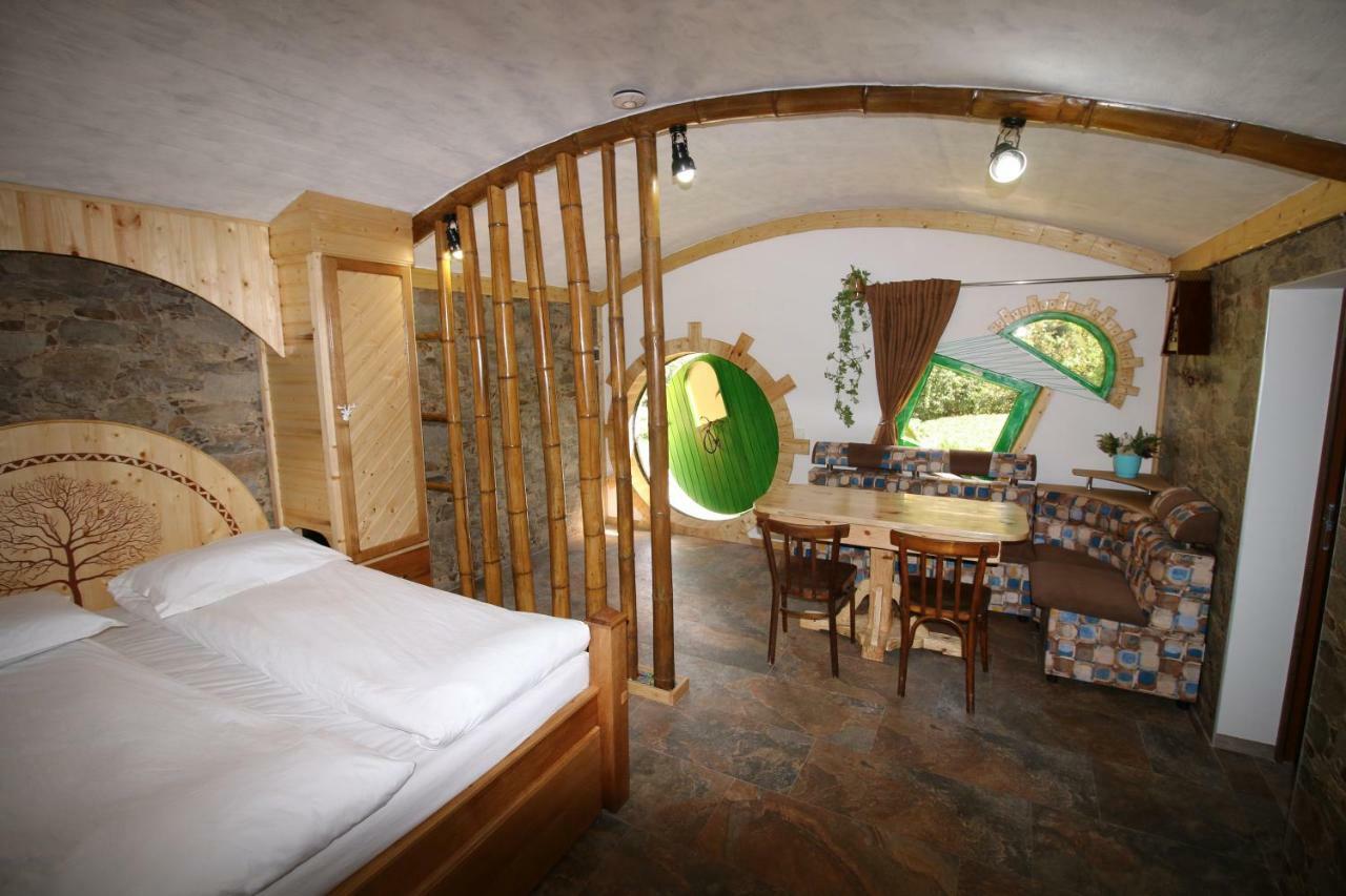 ホテル Cozy House ディリジャン エクステリア 写真